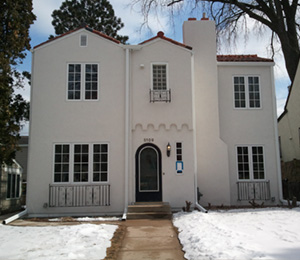 house with beautiful stucco, completed by Donnelly Stucco & Exteriors